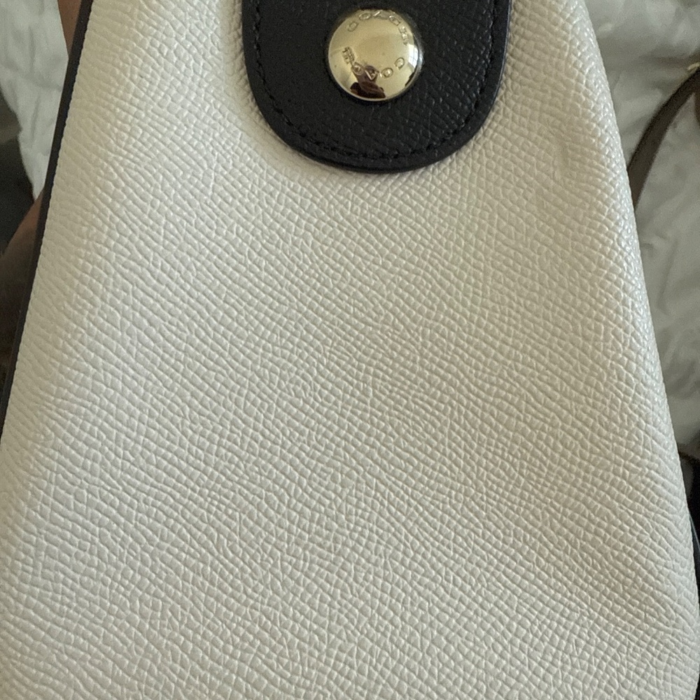 Coach Handbag - Picture 7 of 7